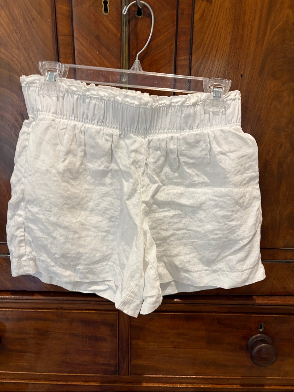 NWOT Quince Linen Shorts